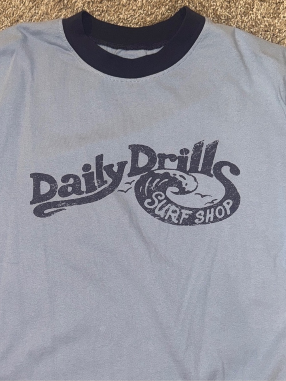 Daily Drills SURF SHOP Light Blue T SIZE L